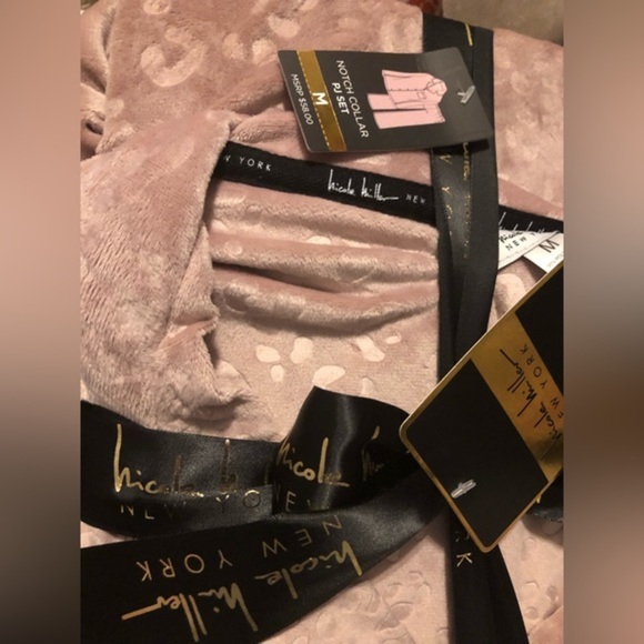 Nicole Miller New York plush mauve notch collar 2pc loungewear pajama set size M - Picture 13 of 13